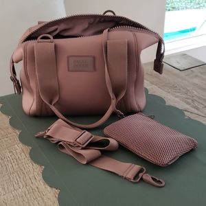 Dagne Dover Landon Small in Dune